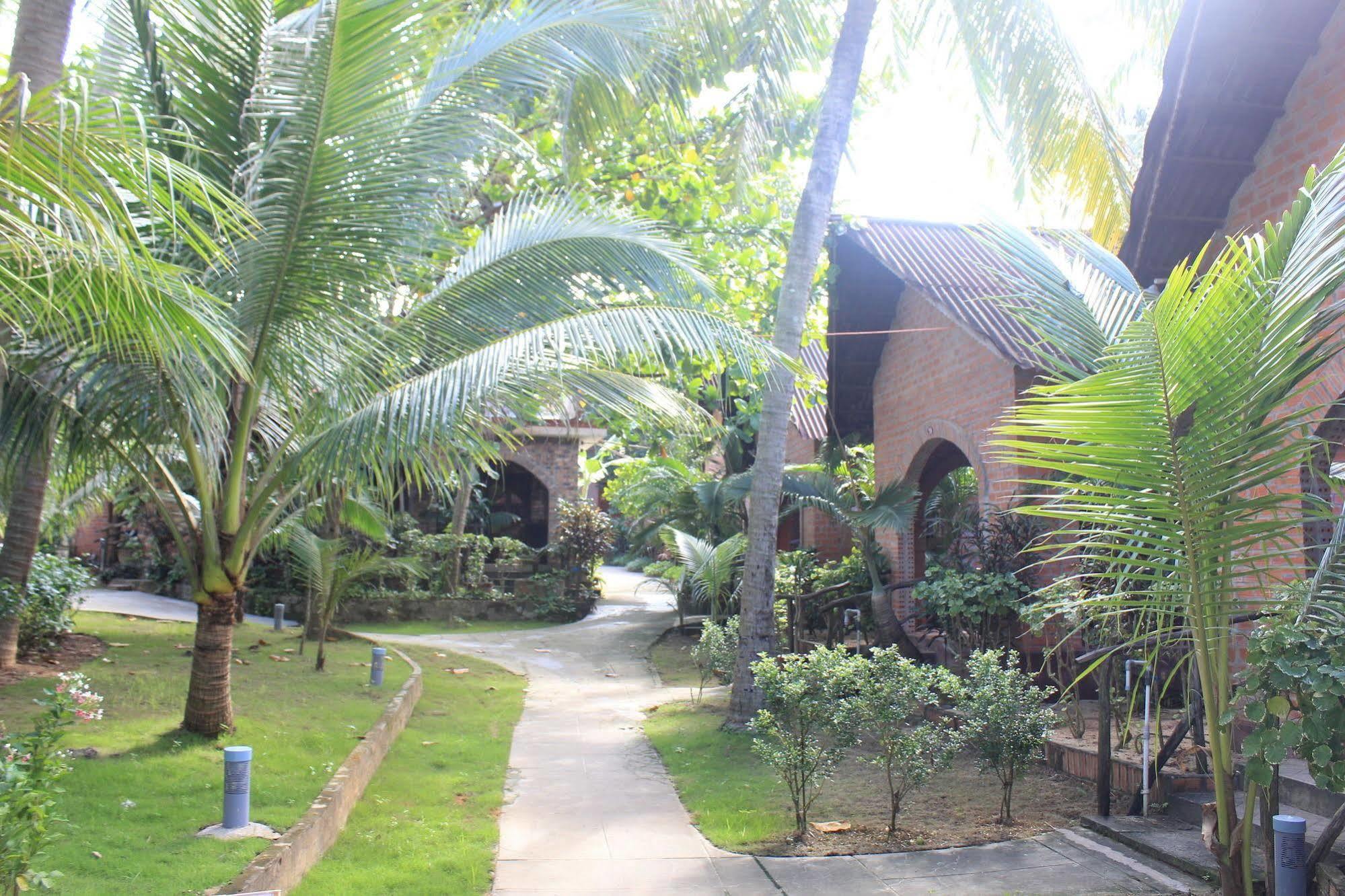 Lien Hiep Thanh Homestay & Beach Bar Phu Quoc Exterior photo