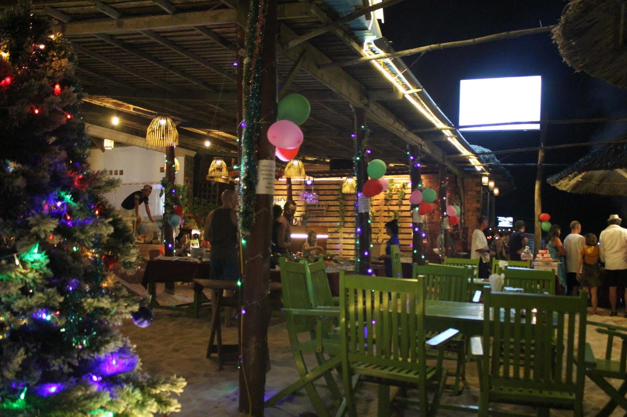 Lien Hiep Thanh Homestay & Beach Bar Phu Quoc Exterior photo